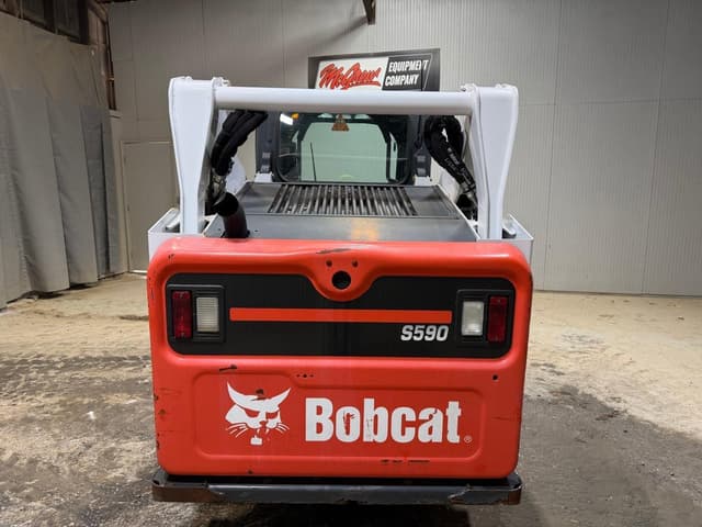 Image of Bobcat S590 equipment image 3