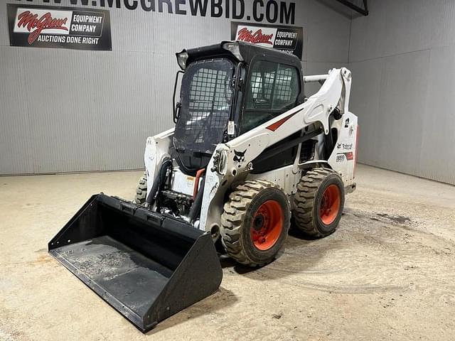Image of Bobcat S590 equipment image 1