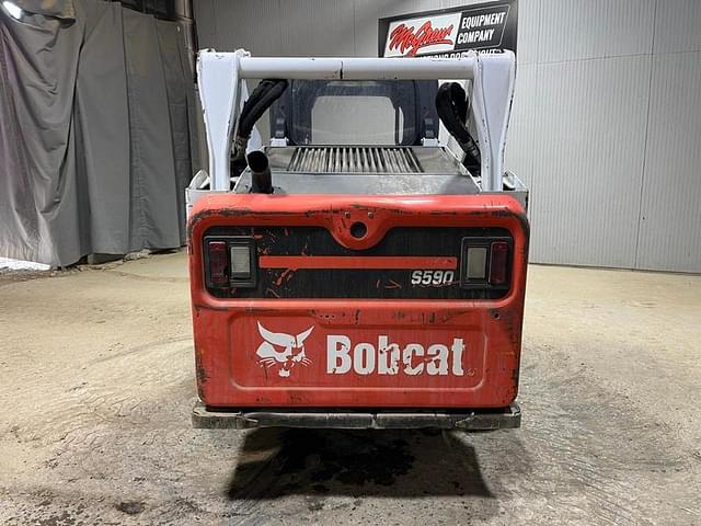 Image of Bobcat S590 equipment image 3