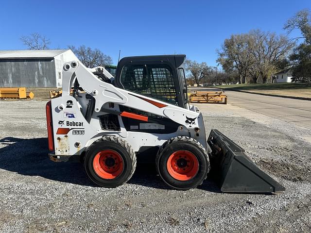 Image of Bobcat S595 equipment image 2