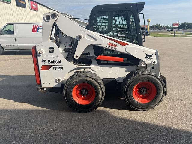 Image of Bobcat S650 equipment image 3