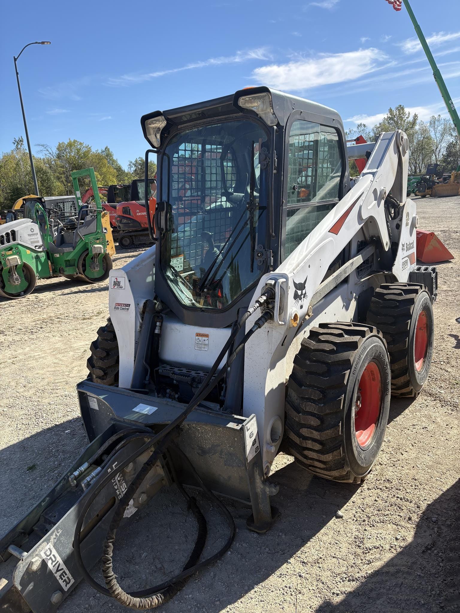 2019 Bobcat S650 Equipment Image0