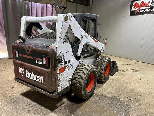 Image of Bobcat S650 equipment image 4