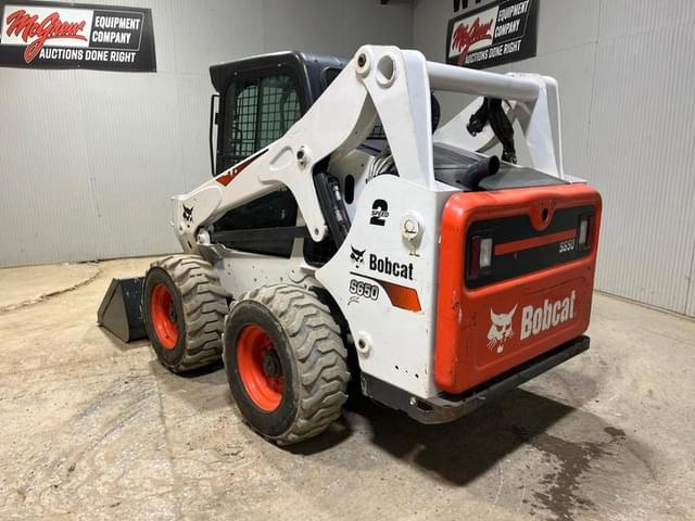 Image of Bobcat S650 equipment image 2