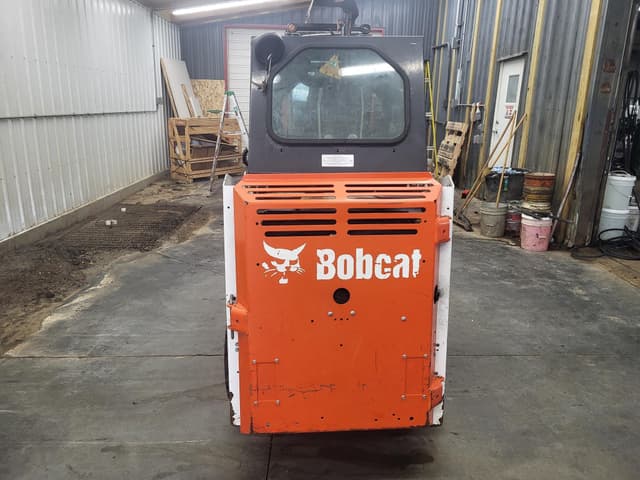 Image of Bobcat S70 equipment image 3