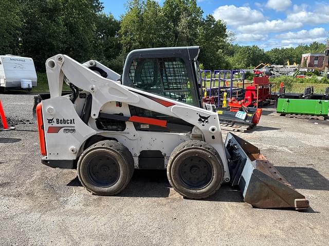 Image of Bobcat S750 equipment image 3