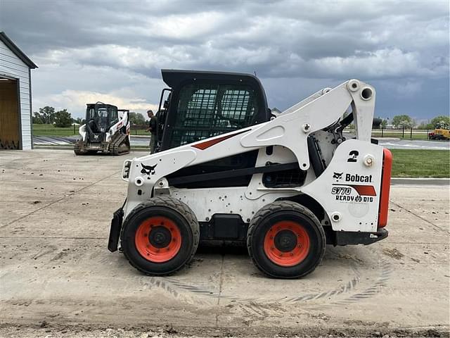 Image of Bobcat S770 equipment image 3