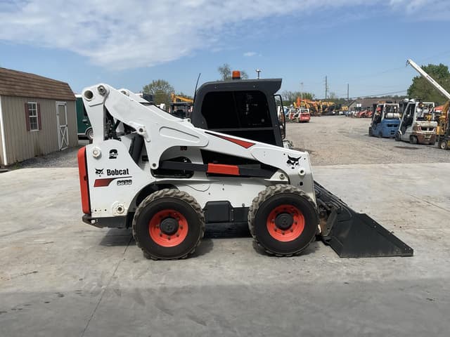 Image of Bobcat S850 equipment image 4