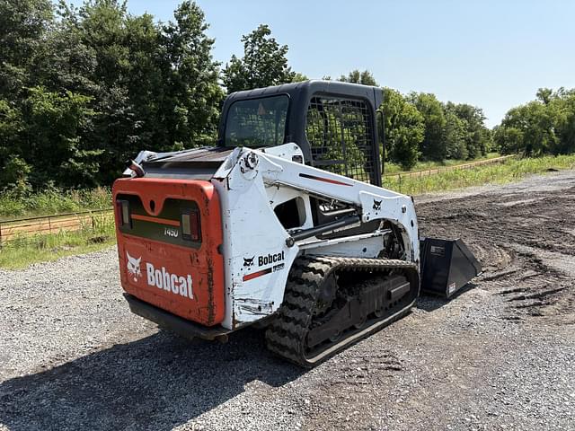 Image of Bobcat T450 equipment image 4