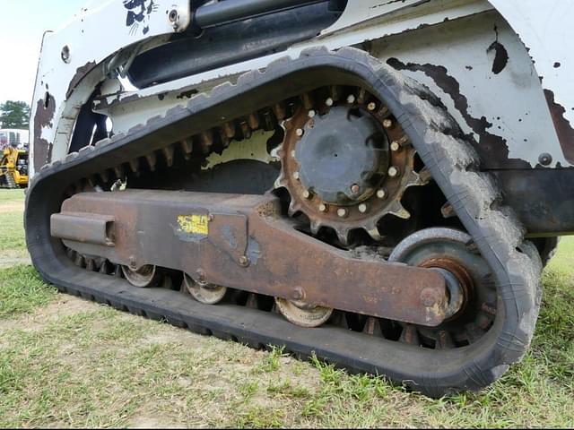 Image of Bobcat T450 equipment image 4