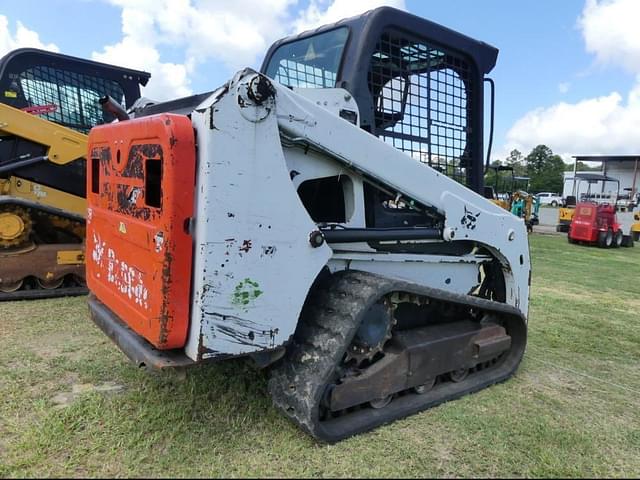 Image of Bobcat T450 equipment image 2