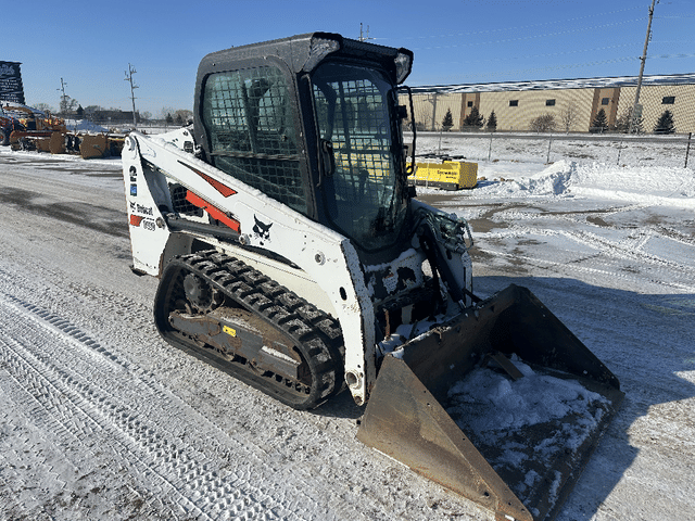 Image of Bobcat T450 equipment image 1