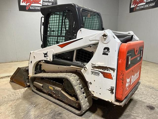 Image of Bobcat T450 equipment image 2