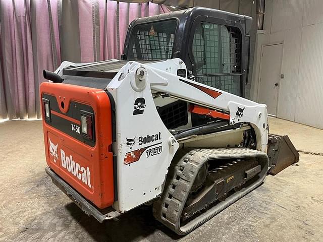 Image of Bobcat T450 equipment image 4