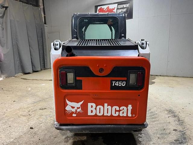 Image of Bobcat T450 equipment image 3