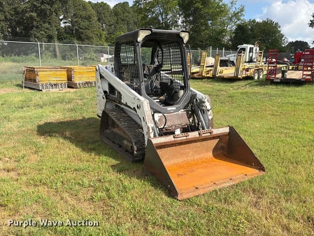 Image of Bobcat T450 equipment image 2