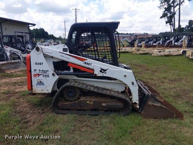 Image of Bobcat T450 equipment image 3