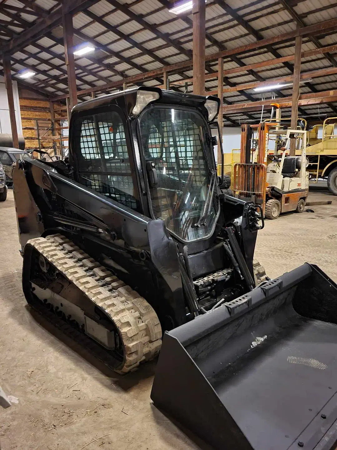 Image of Bobcat T550 Image 0