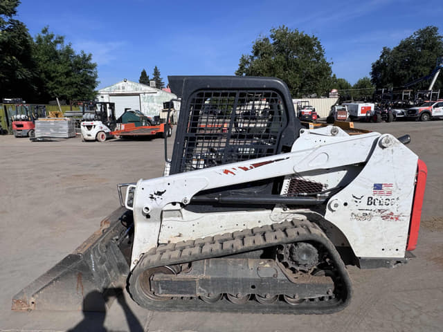 Image of Bobcat T550 equipment image 3