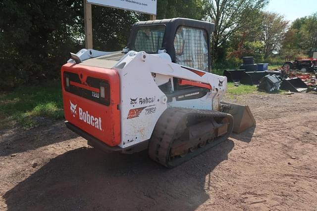 Image of Bobcat T550 equipment image 2