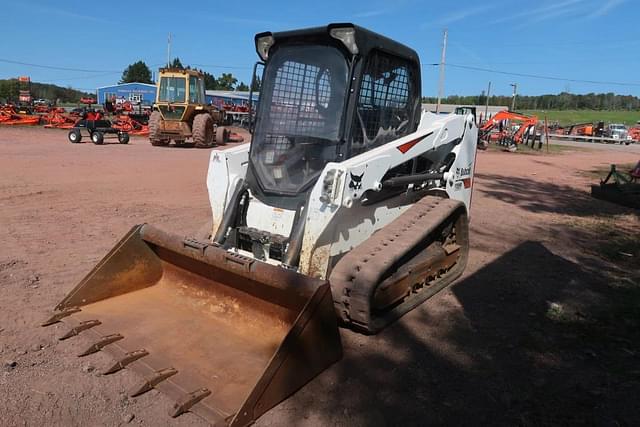 Image of Bobcat T550 equipment image 4