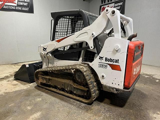 Image of Bobcat T590 equipment image 2