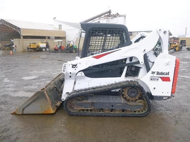 Image of Bobcat T590 equipment image 4