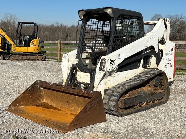 2019 Bobcat T590 Equipment Image0