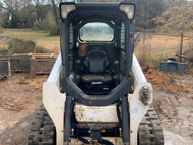 Image of Bobcat T595 equipment image 4