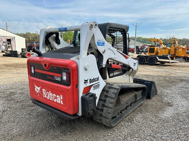 Image of Bobcat T595 equipment image 3