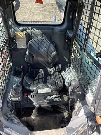 Image of Bobcat T595 equipment image 4