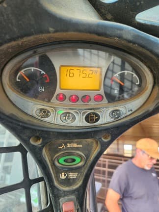 Image of Bobcat T595 equipment image 3