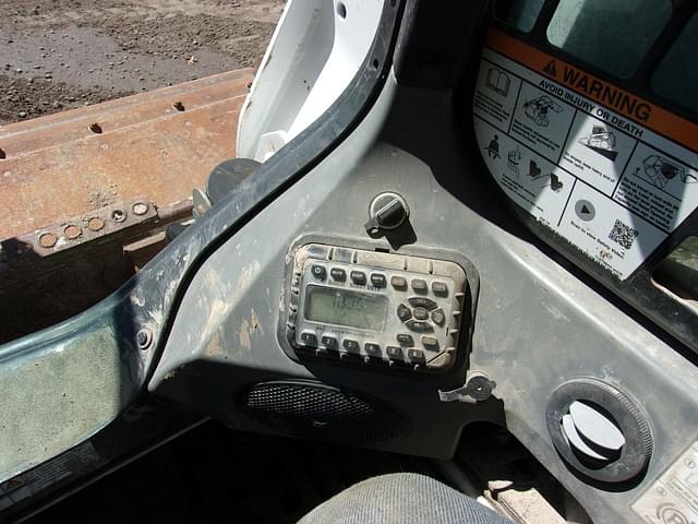 Image of Bobcat T595 equipment image 3