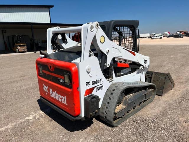 Image of Bobcat T595 equipment image 4