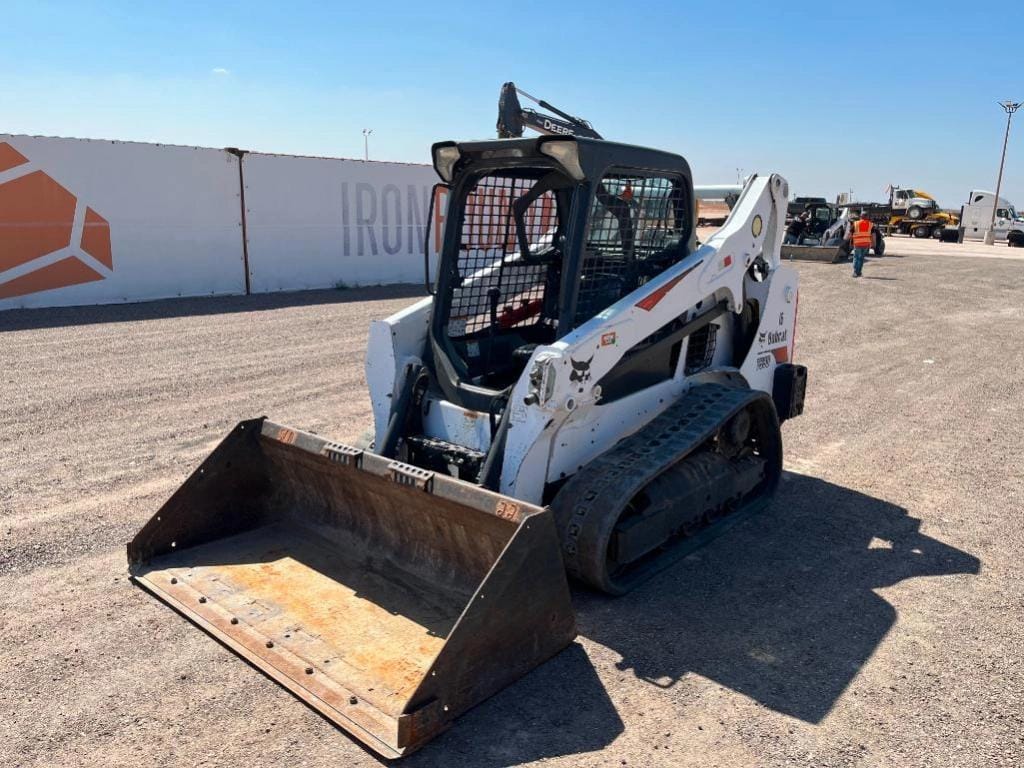 2019 Bobcat T595 Equipment Image0