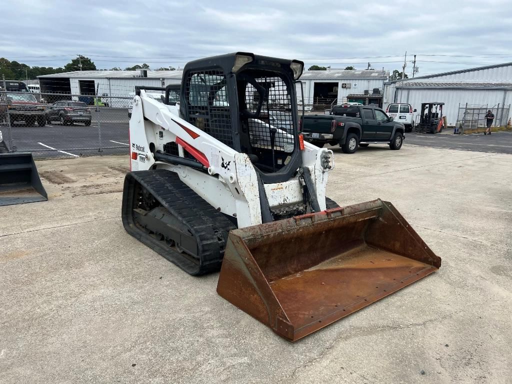 2019 Bobcat T630 Equipment Image0
