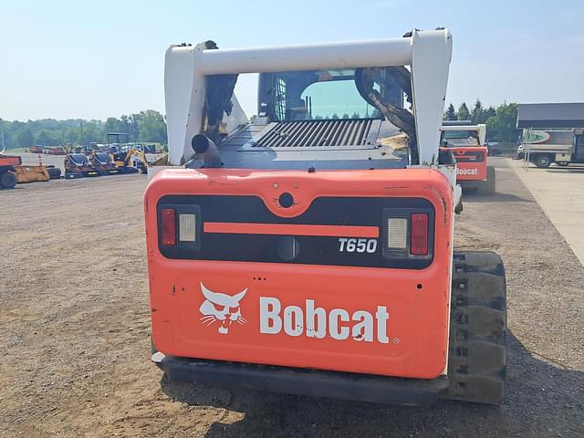 Image of Bobcat T650 equipment image 2
