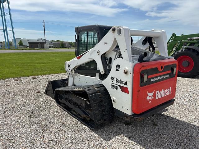 Image of Bobcat T650 equipment image 2