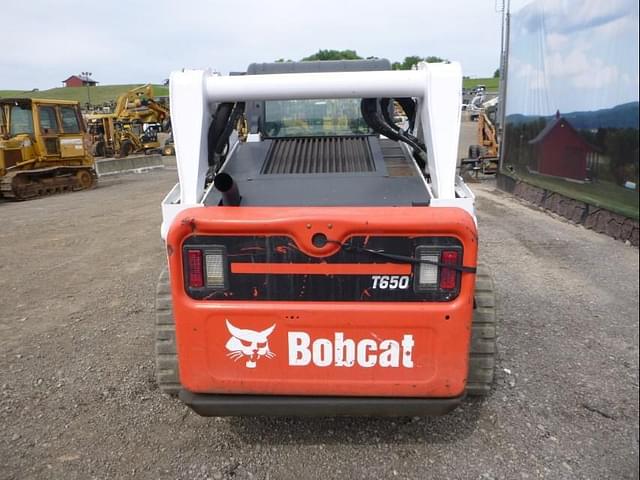 Image of Bobcat T650 equipment image 3