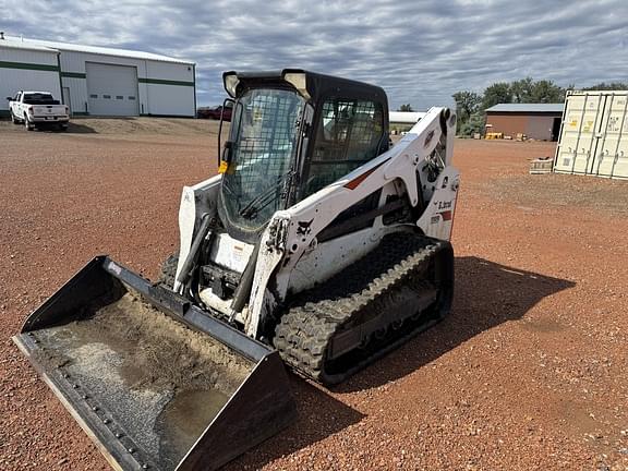 Image of Bobcat T650 equipment image 3