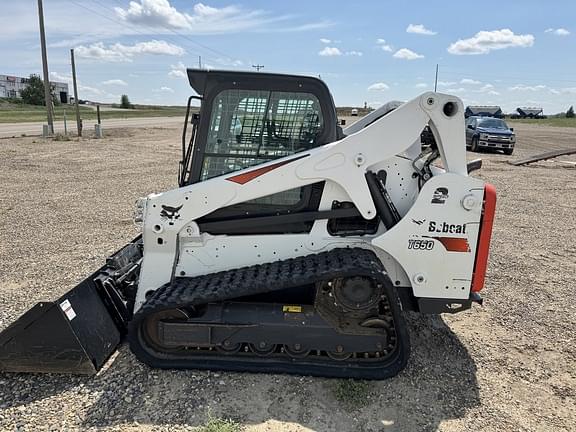 Image of Bobcat T650 equipment image 3
