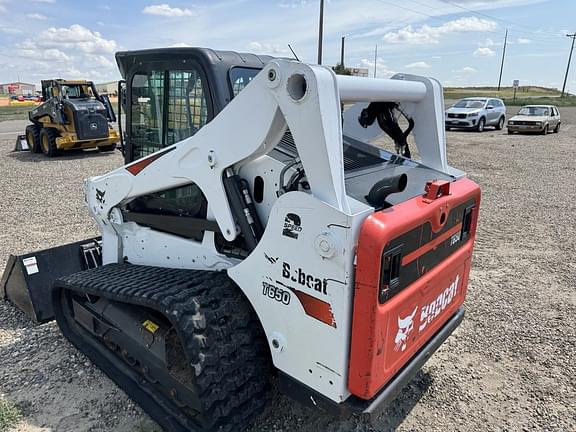 Image of Bobcat T650 equipment image 4