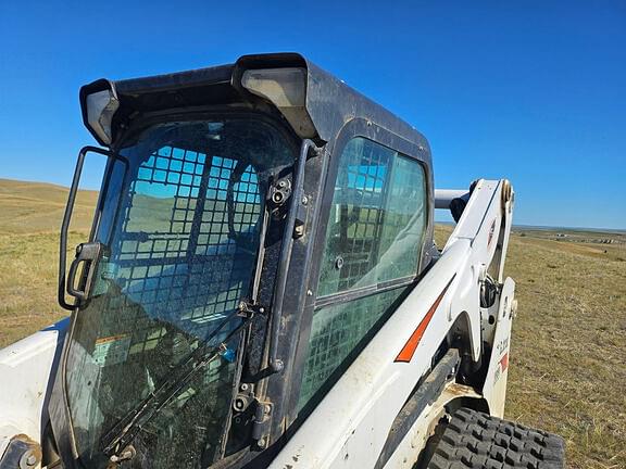 Image of Bobcat T650 equipment image 4