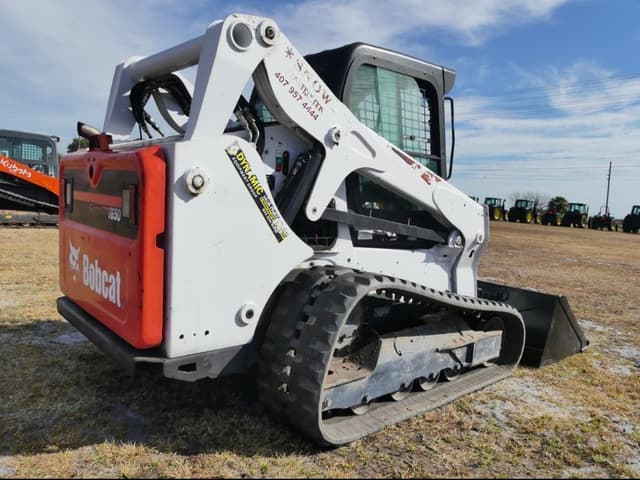 Image of Bobcat T650 equipment image 3