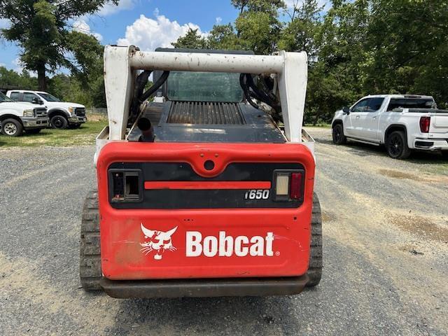 Image of Bobcat T650 equipment image 2
