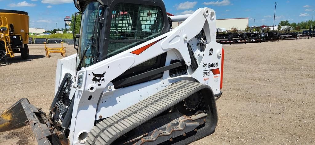 Main image Bobcat T650