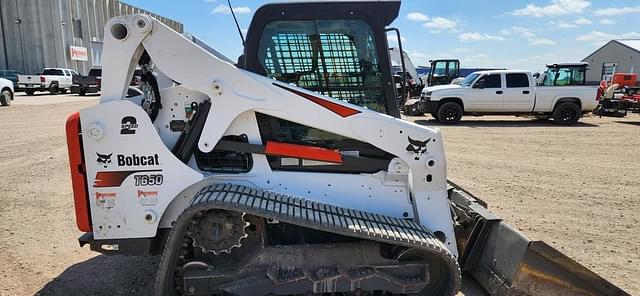 Image of Bobcat T650 equipment image 2