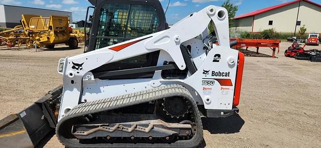 Image of Bobcat T650 equipment image 3