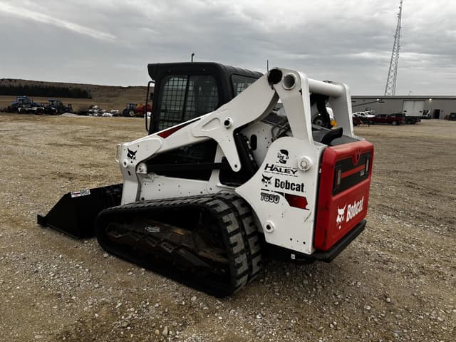 Image of Bobcat T650 equipment image 2
