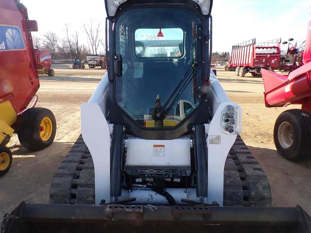 Image of Bobcat T650 equipment image 2